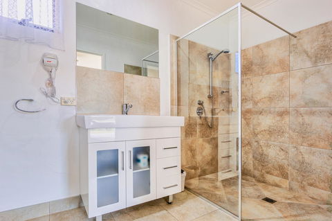 Wintersun Gardens Motel - Accommodation Coffs Harbour 3
