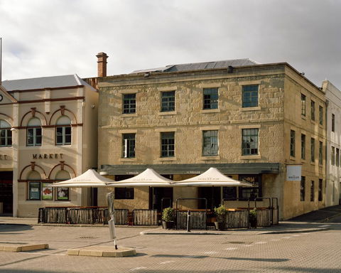 Moss Hotel - Accommodation Coffs Harbour 0