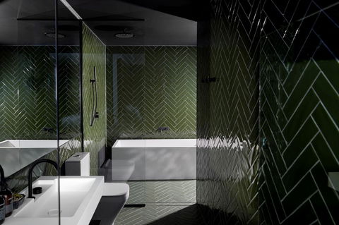 Moss Hotel - Accommodation Coffs Harbour 12