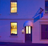 Lotus Gogh Apartment - Accommodation Coffs Harbour