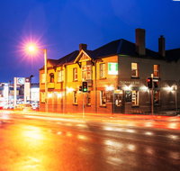 The Tasmanian Inn - Accommodation Coffs Harbour