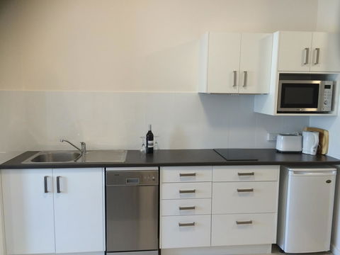 Abel Tasman Airport Motor Inn - Accommodation Coffs Harbour 36