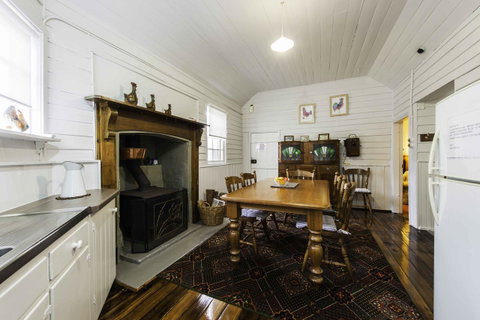Touchwood Cottages - Accommodation Coffs Harbour 43