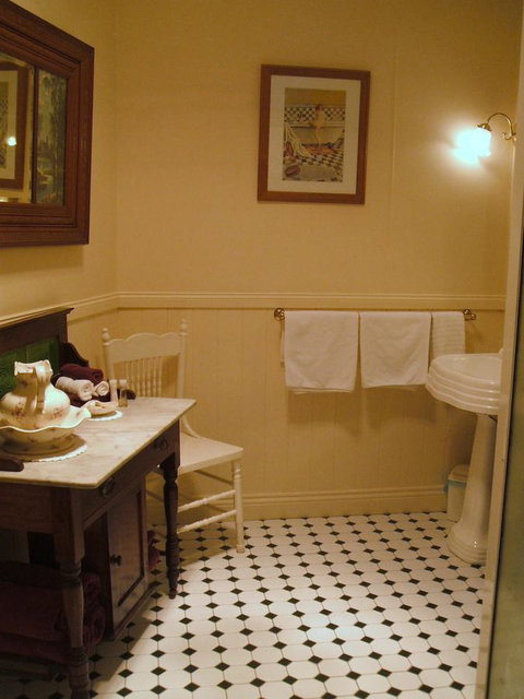 Touchwood Cottages - Accommodation Coffs Harbour 21