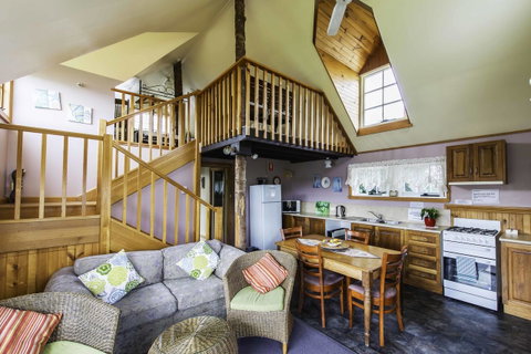 Touchwood Cottages - Accommodation Coffs Harbour 29