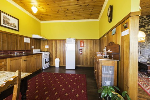 Touchwood Cottages - Accommodation Coffs Harbour 40