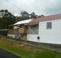 Riders Hut - Derby - Accommodation Coffs Harbour