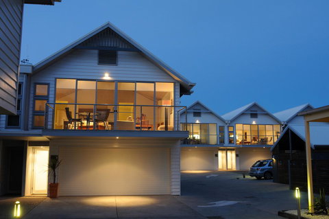 The Victoria Apartments - Accommodation Coffs Harbour 3