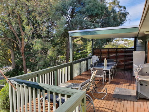 Island Family Holiday Retreat - Accommodation Coffs Harbour 1
