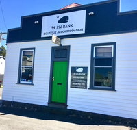 54 on Bank - Accommodation Coffs Harbour