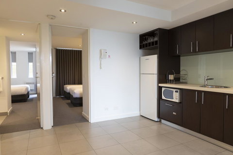 The Dolphin Apartments - Accommodation Coffs Harbour 2