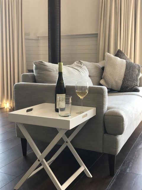 Hamptons In Healesville - Accommodation Coffs Harbour 2