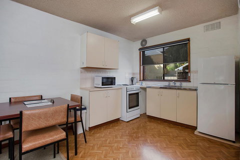 Eastern Beach Holiday Units - Accommodation Coffs Harbour 3