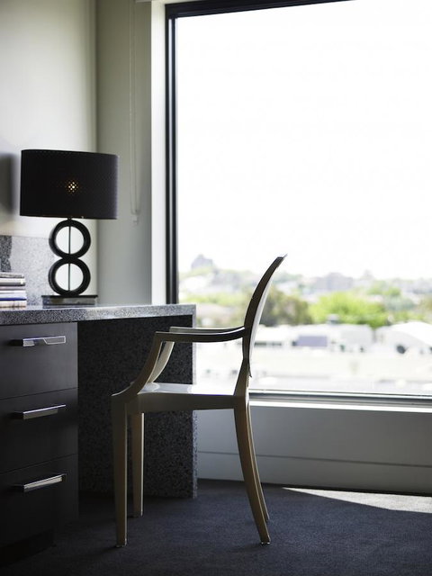 The Cullen Melbourne - Art Series - Accommodation Coffs Harbour 2