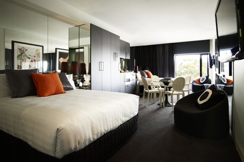 The Cullen Melbourne - Art Series - Accommodation Coffs Harbour 16