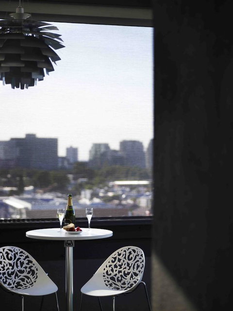 The Cullen Melbourne - Art Series - Accommodation Coffs Harbour 40