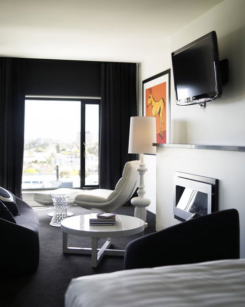 The Cullen Melbourne - Art Series - Accommodation Coffs Harbour 13
