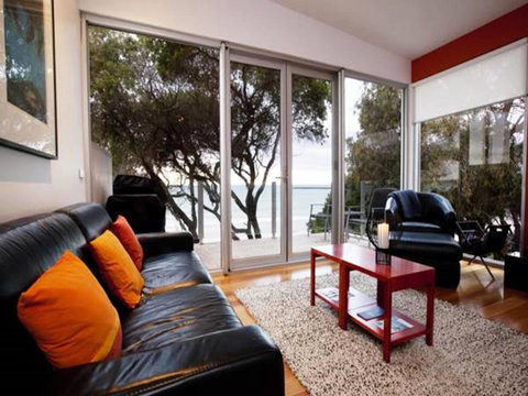 Battery Cove Beach Front Apartment - Accommodation Coffs Harbour 16