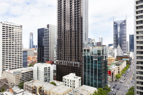 AKOM Melbourne - Accommodation Coffs Harbour 0