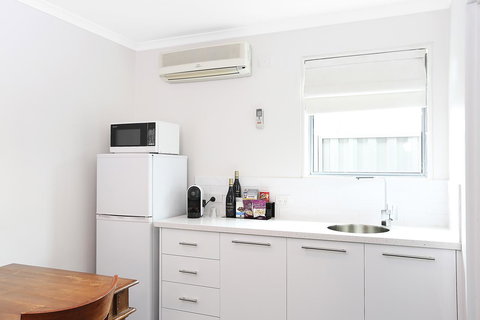 Quality Inn & Suites The Menzies - Accommodation Coffs Harbour 6