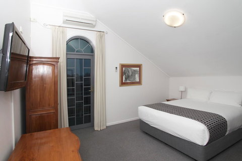 Quality Inn & Suites The Menzies - Accommodation Coffs Harbour 28