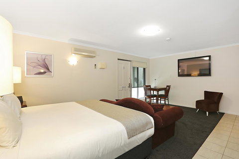 Quality Inn & Suites The Menzies - Accommodation Coffs Harbour 38
