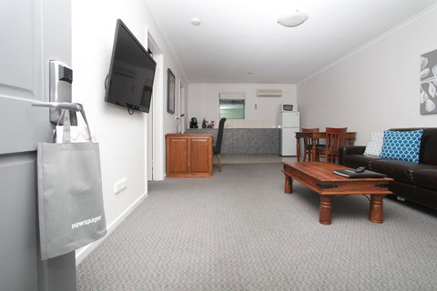 Quality Inn & Suites The Menzies - Accommodation Coffs Harbour 40