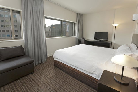 Causeway 353 Hotel - Accommodation Coffs Harbour 7