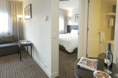 Causeway 353 Hotel - Accommodation Coffs Harbour 33