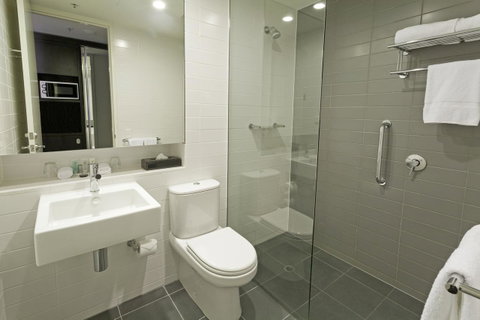 Causeway 353 Hotel - Accommodation Coffs Harbour 2
