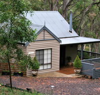 Tangenong Cottages - Accommodation Coffs Harbour