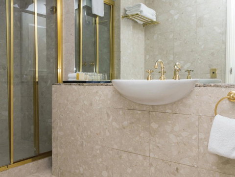 Stamford Plaza Melbourne - Accommodation Coffs Harbour 3