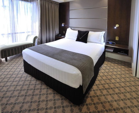 Stamford Plaza Melbourne - Accommodation Coffs Harbour 2