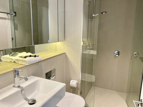 JC Waterfront Apartments On Collins - Accommodation Coffs Harbour 6