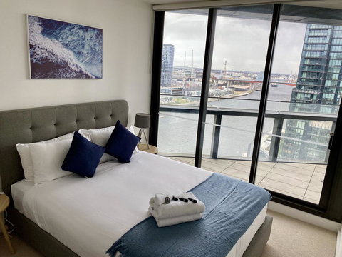 JC Waterfront Apartments On Collins - Accommodation Coffs Harbour 3