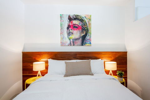Canvas Suites On Russell Place - Accommodation Coffs Harbour 21