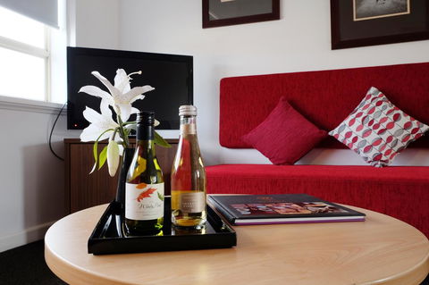 MAC South Yarra By Melbourne Apartment Collection - Accommodation Coffs Harbour 2