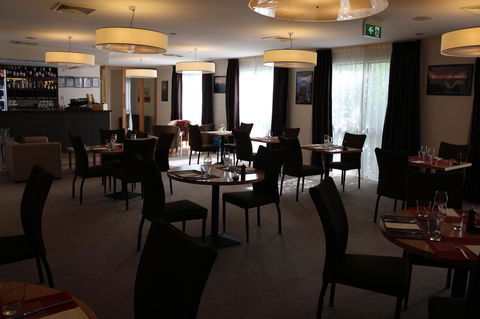 Bairnsdale International - Accommodation Coffs Harbour 16