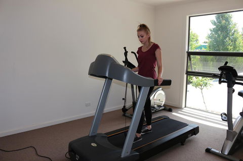 Bairnsdale International - Accommodation Coffs Harbour 6