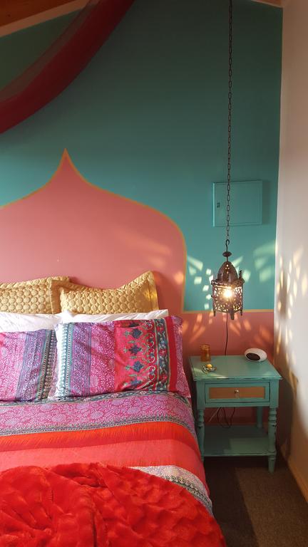 The Bohemian Art Studio - Accommodation Coffs Harbour 3
