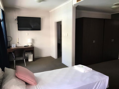 The Cavenagh - Accommodation Coffs Harbour 2