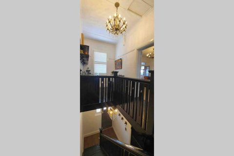 The Dewhurst - Sophisticated Entire CBD Apartment - Accommodation Coffs Harbour 2