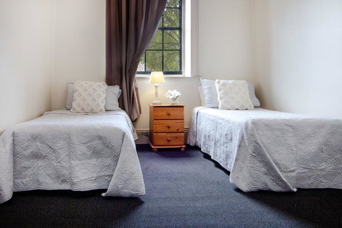 The Globe Hotel, Rylstone - Accommodation Coffs Harbour 3