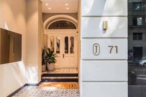 The Jensen Potts Point - Accommodation Coffs Harbour 1