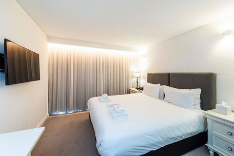 The Nest - Bright Space On Newcastle St With Roof Terrace - Accommodation Coffs Harbour 0