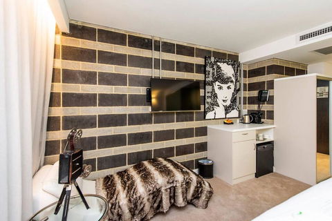 The Nest - Hollywood Style Space With Roof Terrace - Accommodation Coffs Harbour 1