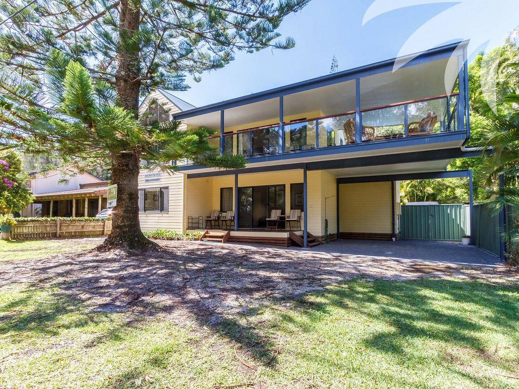 Sandbar NSW Accommodation Coffs Harbour