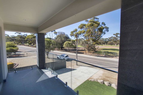 The Races Complex - Accommodation Coffs Harbour 2