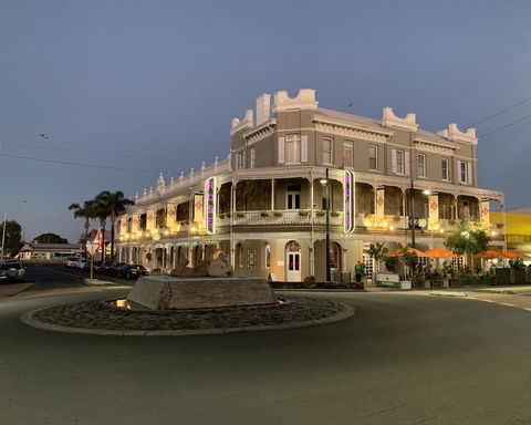 The Rose Hotel & Motel - Accommodation Coffs Harbour 1
