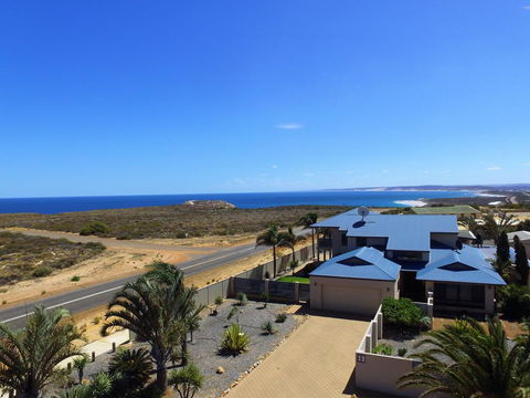 The View Kalbarri - Accommodation Coffs Harbour 1
